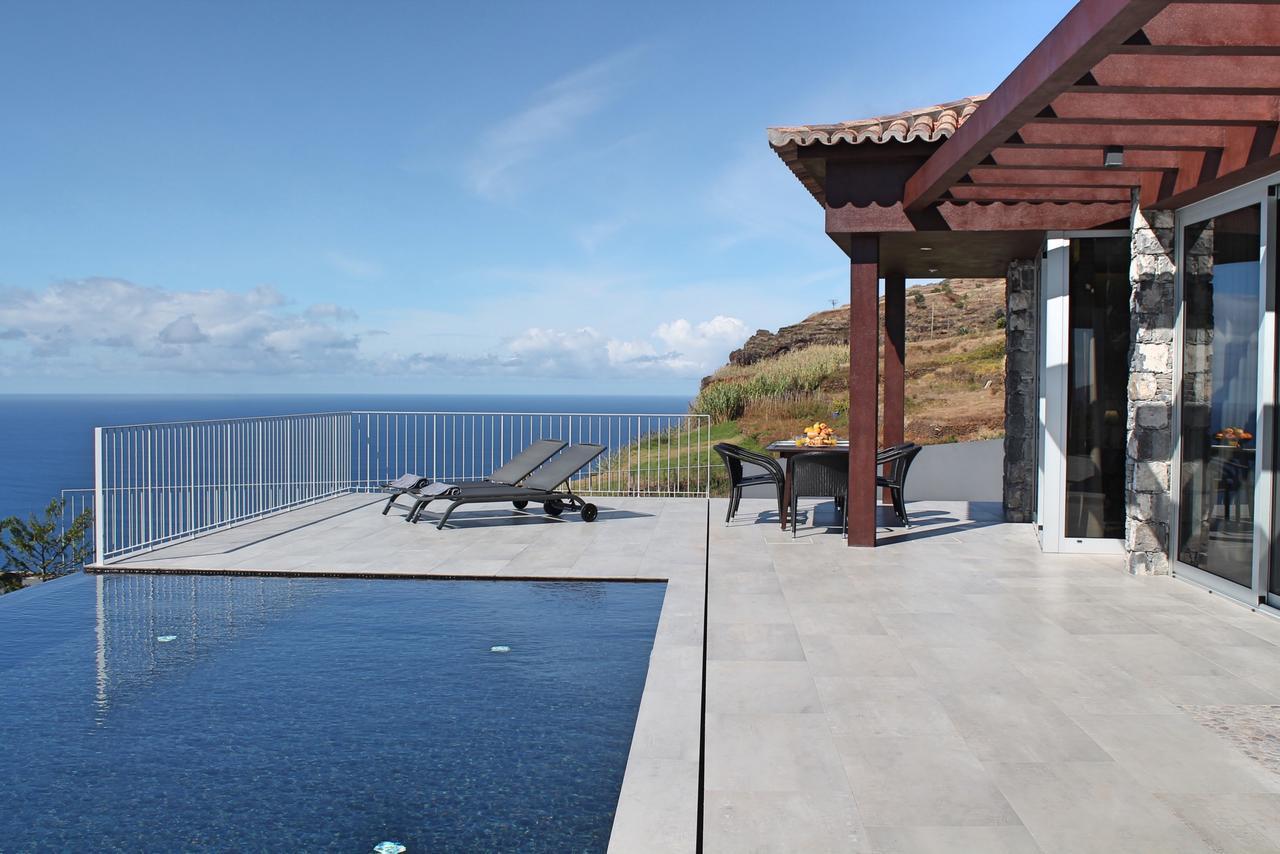 Ourmadeira - Cliffscape, Panoramic Seaviews Villa Estreito Da Calheta Bagian luar foto